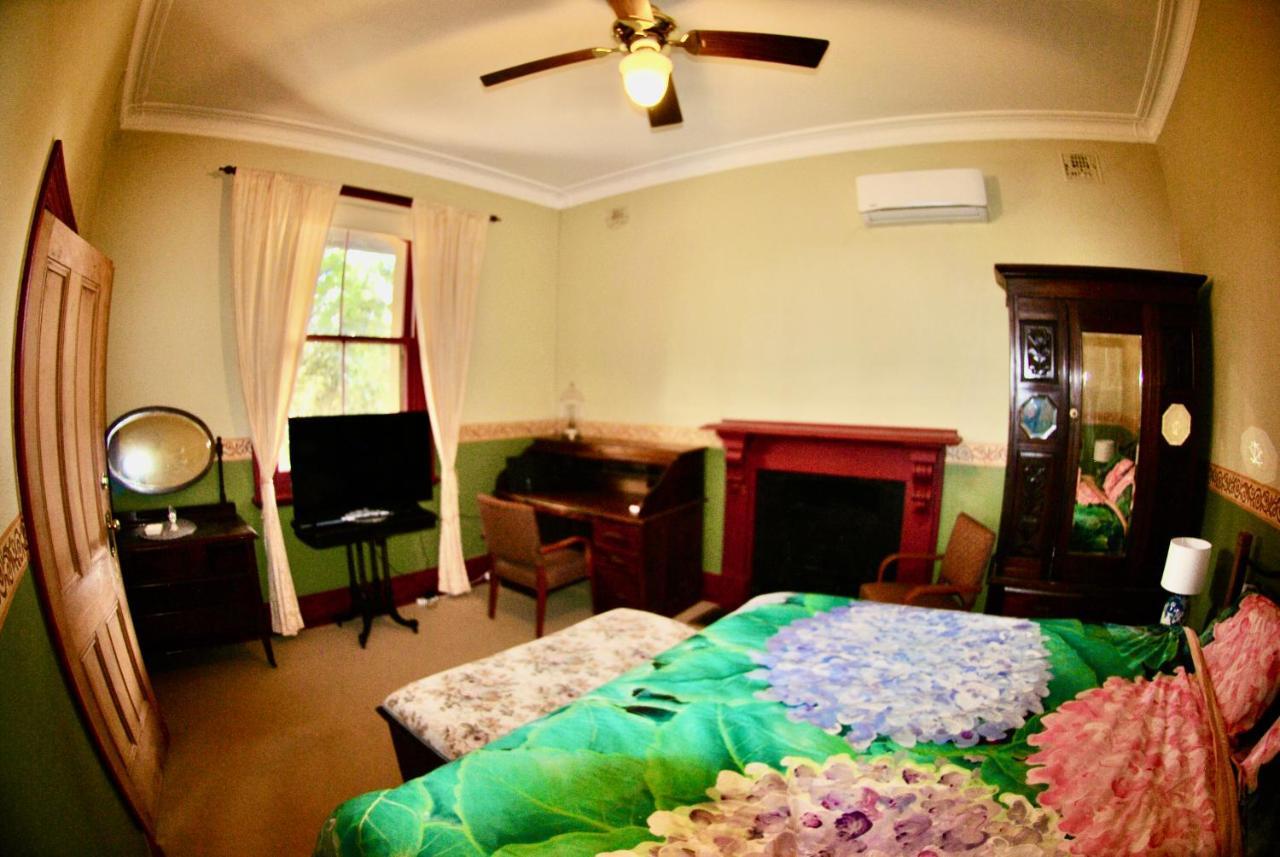 Historic Star Lodge And Station Masters House Narrandera Δωμάτιο φωτογραφία