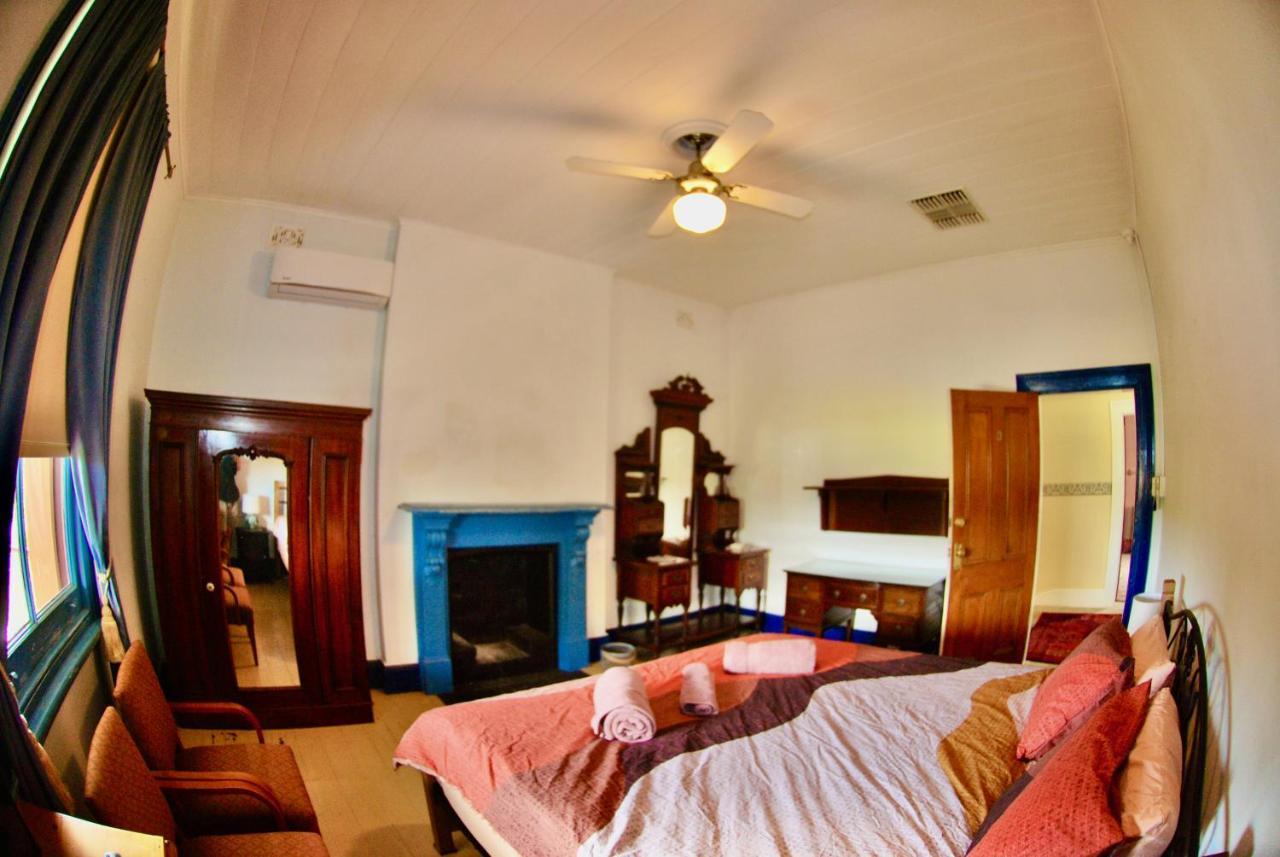 Historic Star Lodge And Station Masters House Narrandera Δωμάτιο φωτογραφία