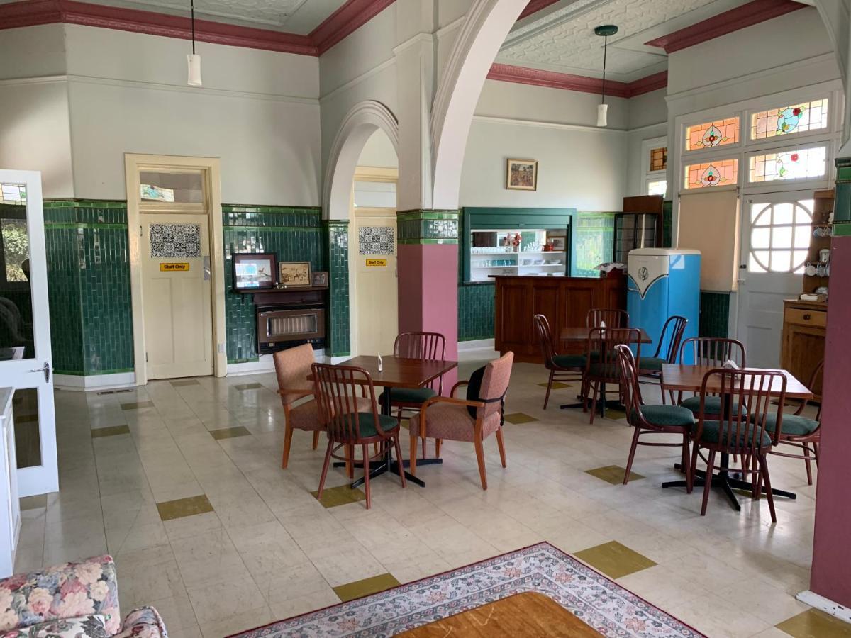 Historic Star Lodge And Station Masters House Narrandera Εξωτερικό φωτογραφία